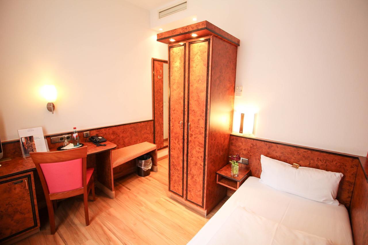 Hotel Miramar Am Roemer Frankfurt am Main Luaran gambar