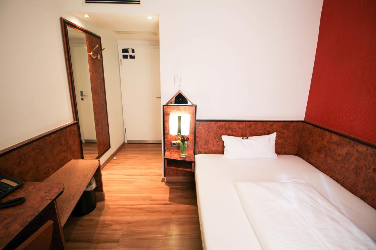 Hotel Miramar Am Roemer Frankfurt am Main Luaran gambar